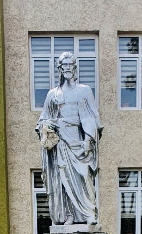 Nizami Gəncəvinin heykəli  qoyuldu