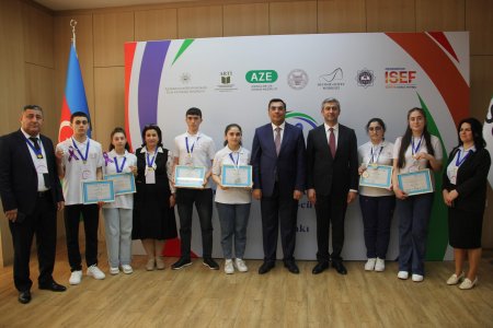 M.İbrahimov adına Biləsuvar Təhsil Kompleksinin 6 şagirdi "Sabahın alimləri" Müsabiqəsində gümüş medal qazanıb