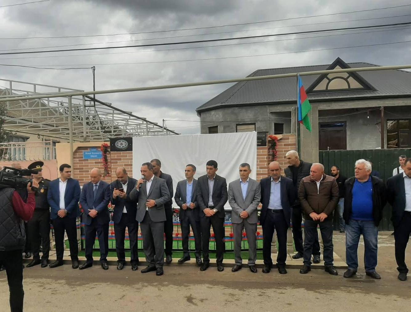 Xırmandalıda antiterror əməliyyatında şəhid olan hərbçinin xatirə bulağının açılışı olub - FOTOLAR