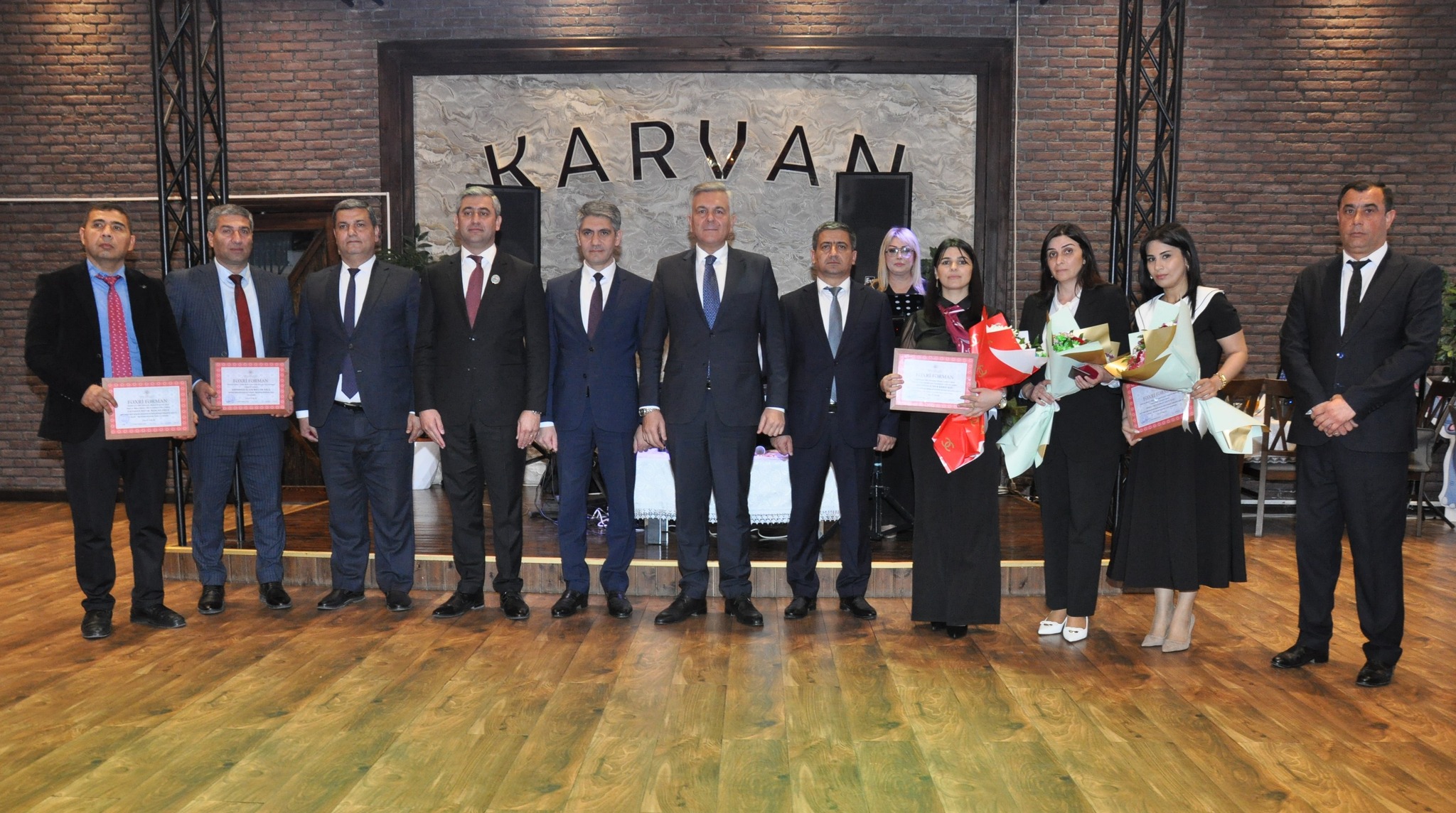 Biləsuvarın 8 təhsil işçisi TƏLTİF OLUNDU - FOTO