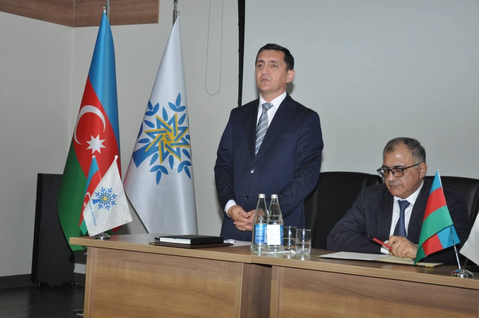 YAP Biləsuvar rayon təşkilatı ilin yekunları ilə bağlı iclas keçirib