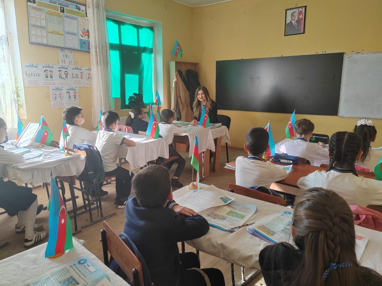 Peşəsinə olan sonsuz sevgisidir Fidanı uğurlu yolda inamla addımladan…