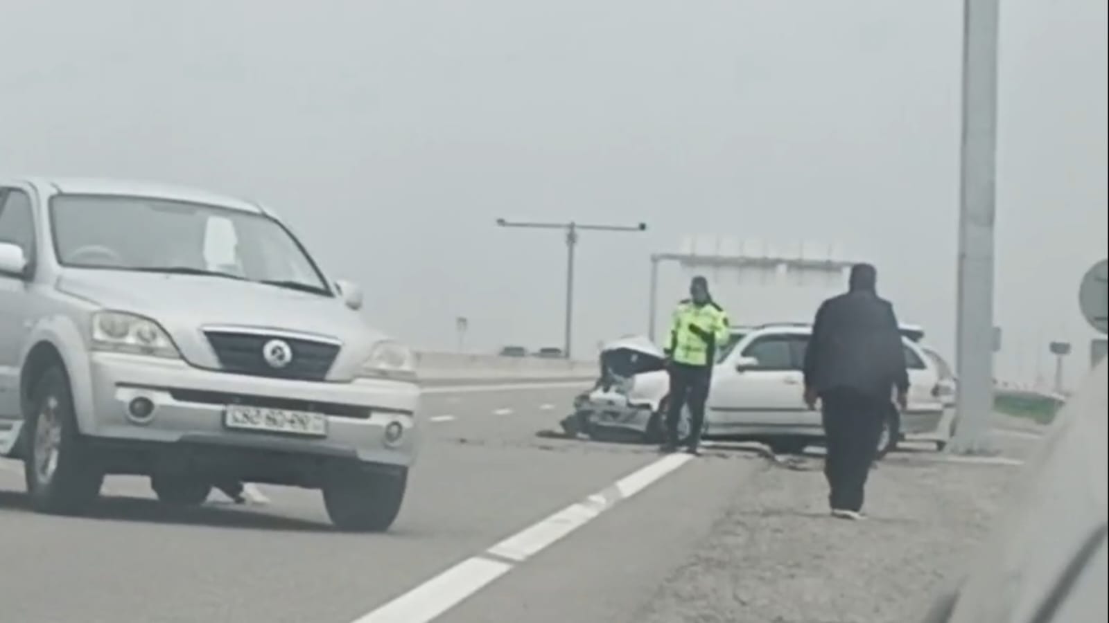 Biləsuvarda yol qəzası olub, xəsarət alanlar var - FOTO